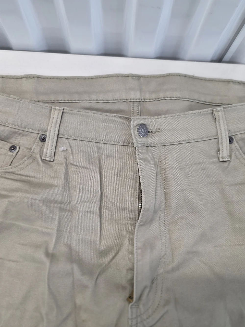 Levi's 541 Beige Pants Men's Size 40x30